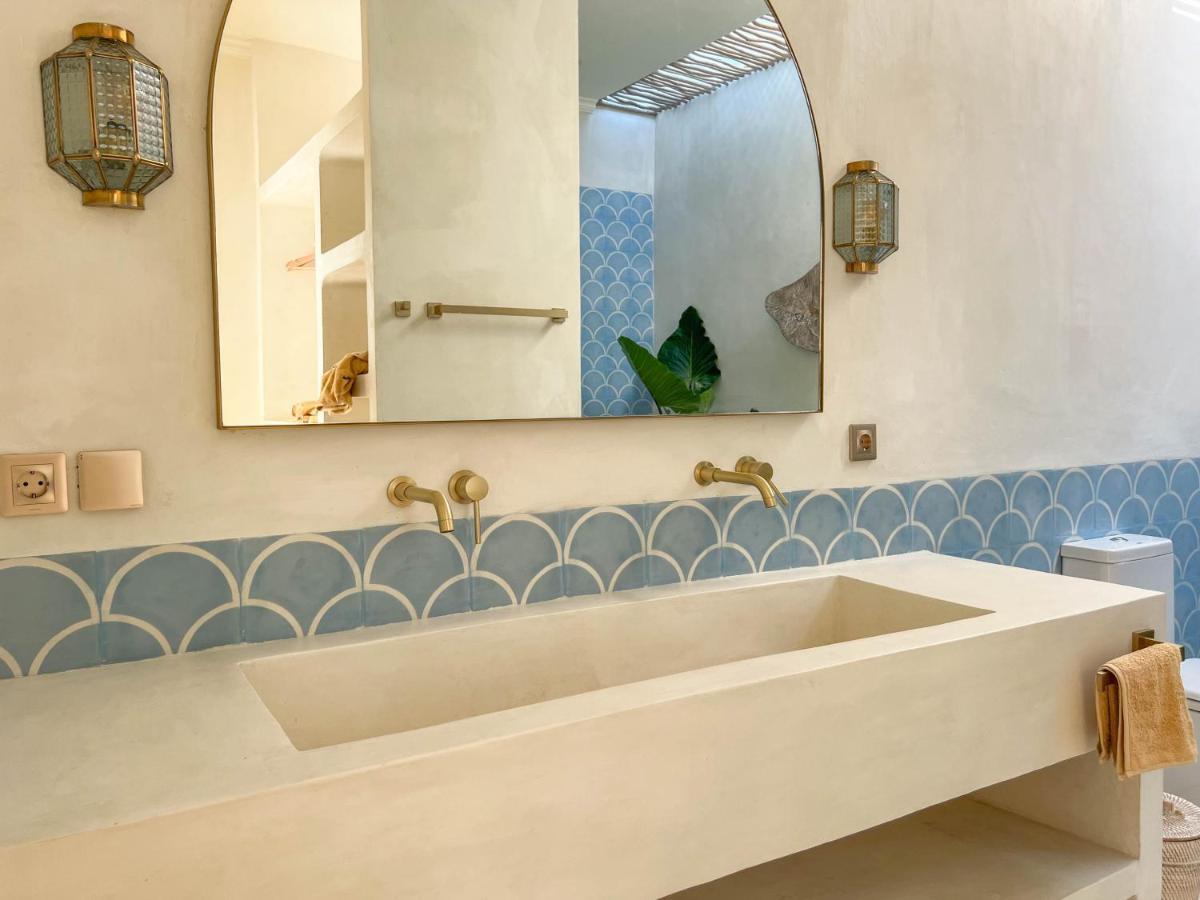 Villa Casa Blanca à Canggu Extérieur photo