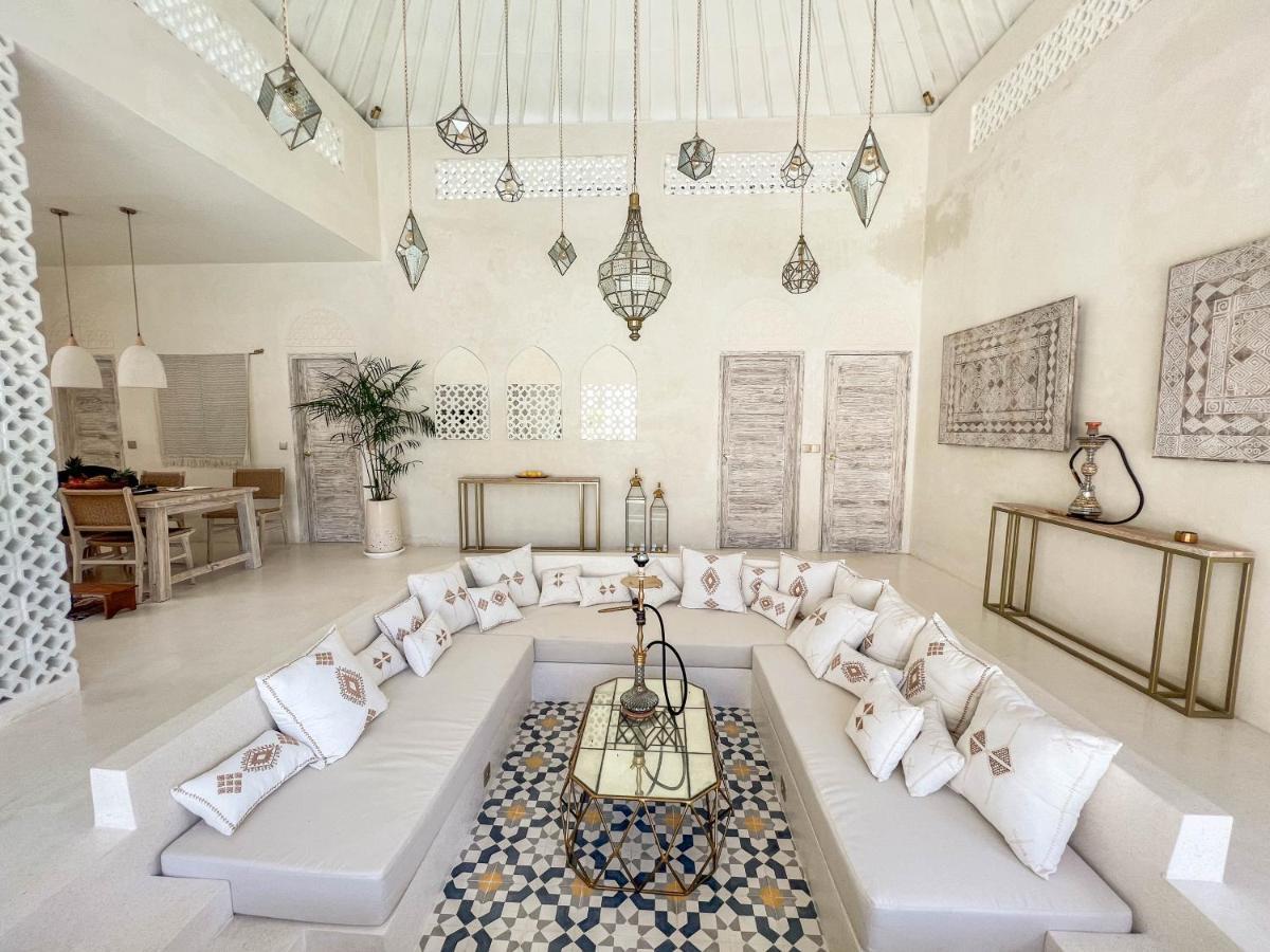 Villa Casa Blanca à Canggu Extérieur photo