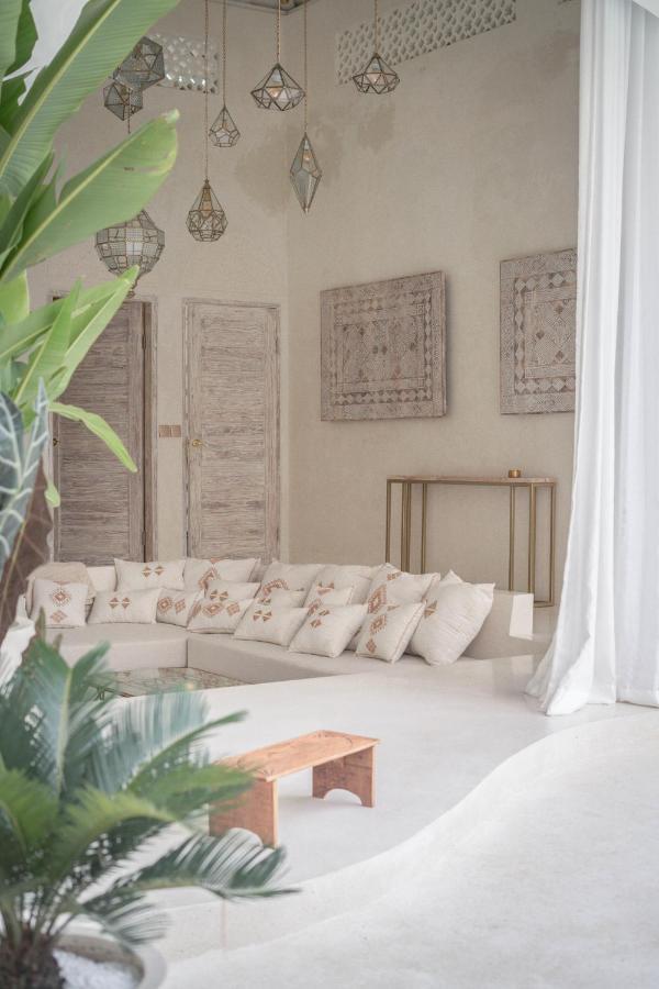 Villa Casa Blanca à Canggu Extérieur photo